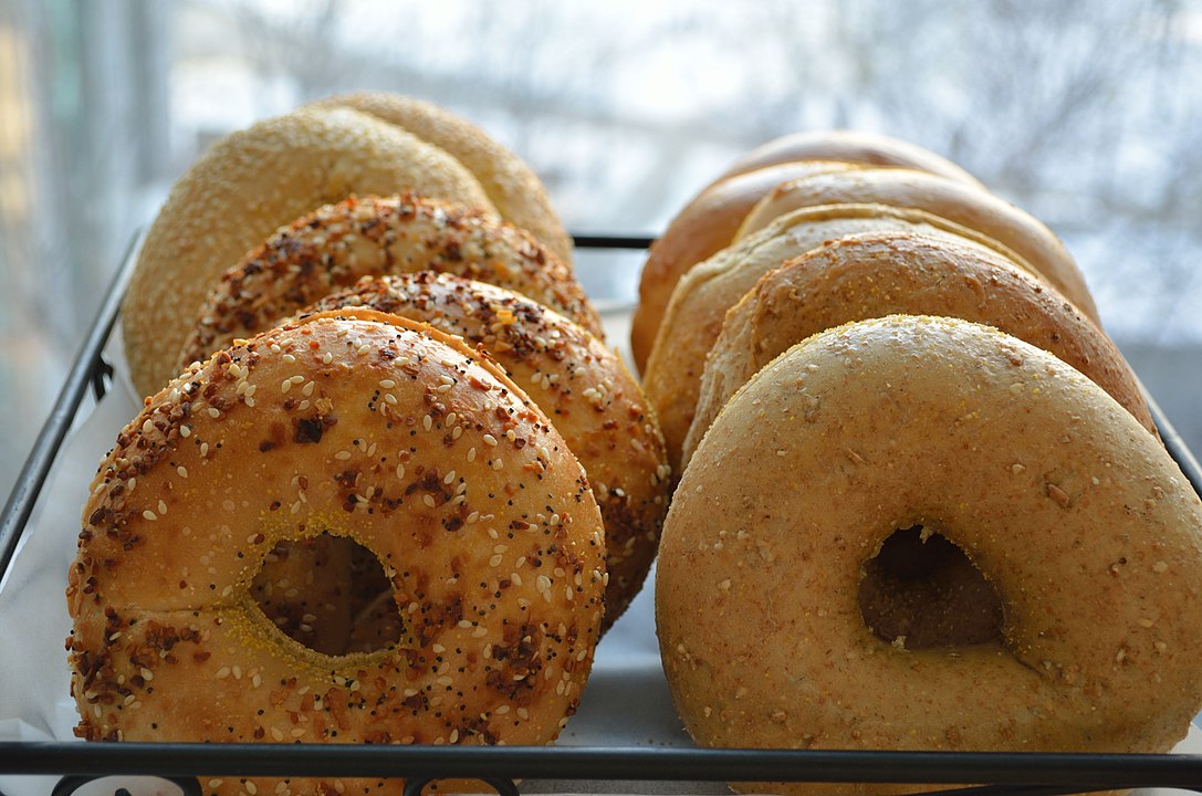 ‘Conventional’ Jewish American meals maintain altering, with cookbooks taking part in an influential position in how Jews mark Rosh Hashana ‘Conventional’ Jewish American meals maintain altering, with cookbooks taking part in an influential position in how Jews mark Rosh Hashana